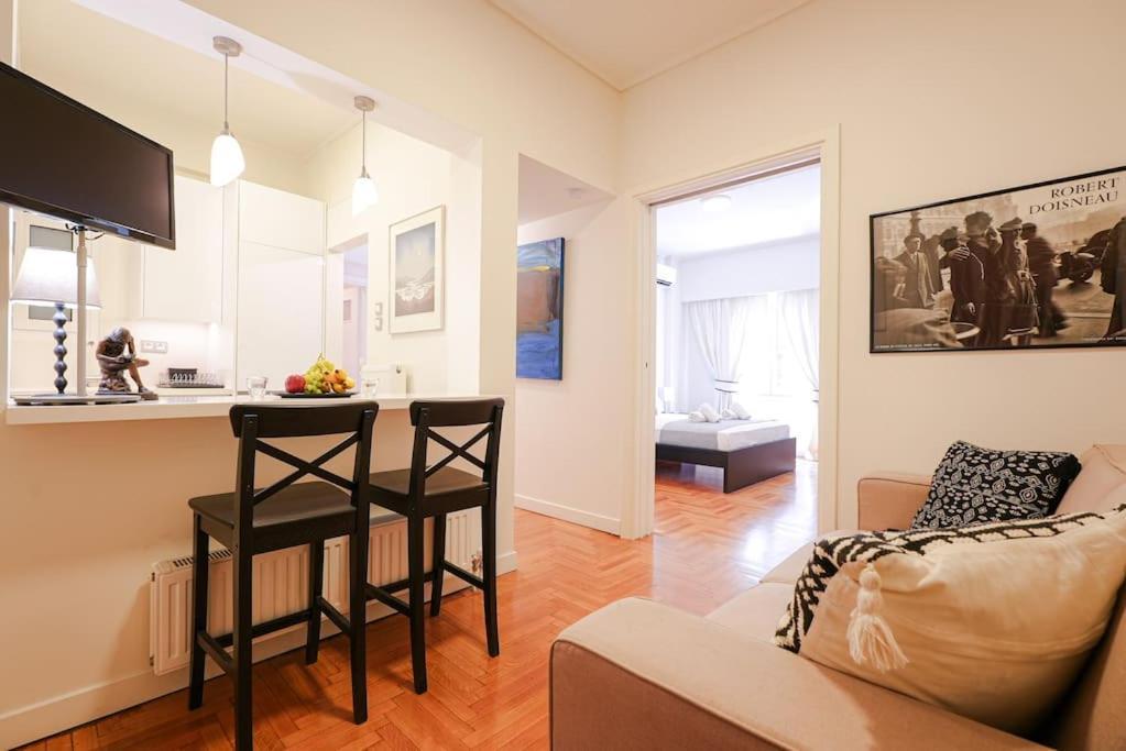 Syntagma Square, 60Sqm Dream Suite 雅典 外观 照片